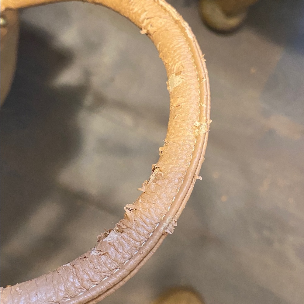 Dooney & Bourke Y2K-ERA. handles are peeling along with other spots see photos. - Picture 15 of 16